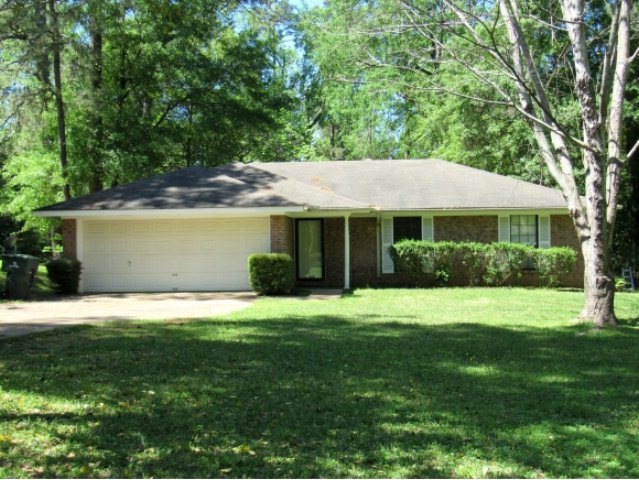 2514 Shirley St, Nacogdoches, TX 75964 - photo 1