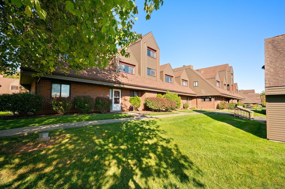 Under Contract $249,500