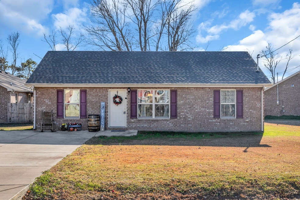 635 Lynchburg Rd, Manchester, TN 37355 - photo 1