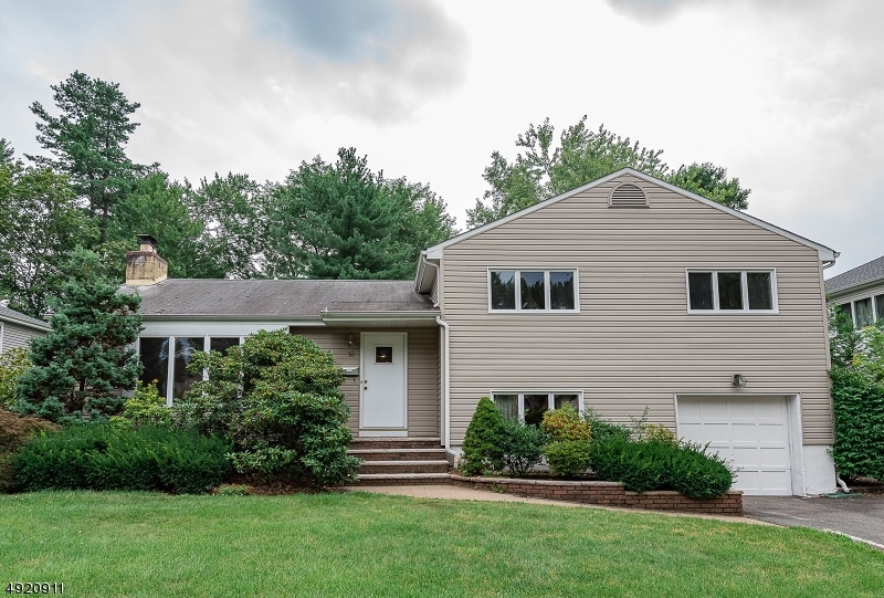 18 Garwood Rd unit 1X, Fair Lawn, NJ 07410 - photo 1