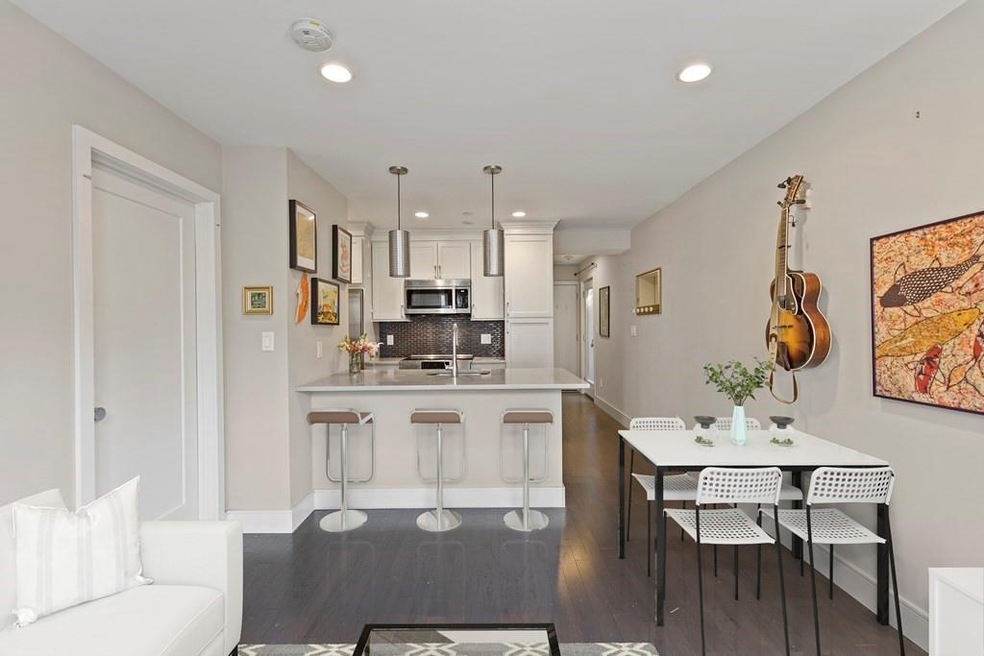 9 Cooper St unit D, Boston, MA 02113 - photo 1