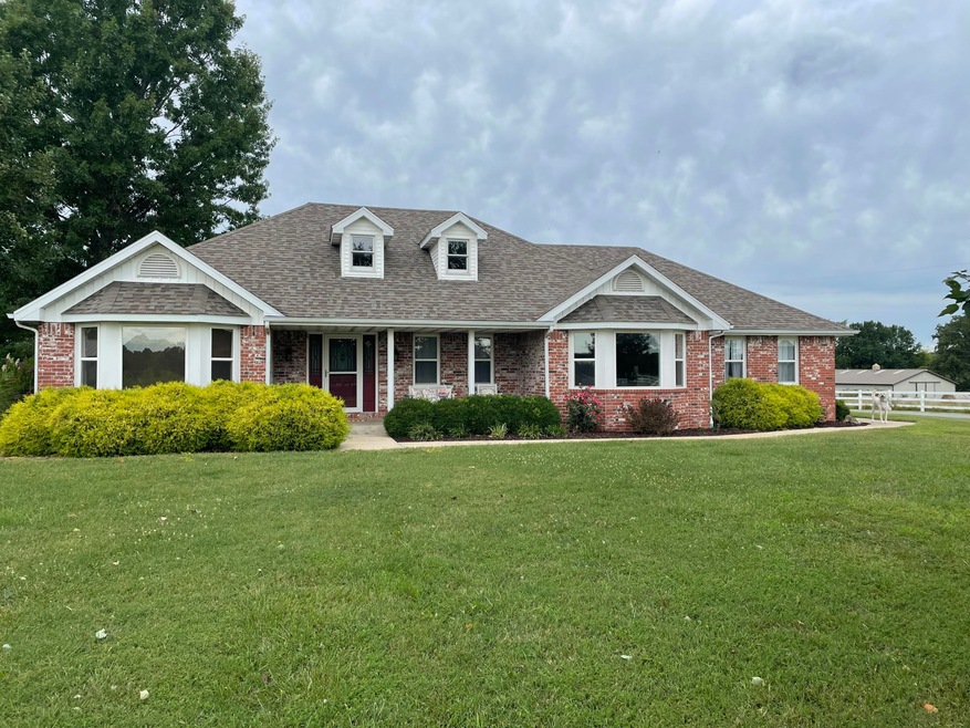 4349 S 82nd Rd, Bolivar, MO 65613 - photo 1