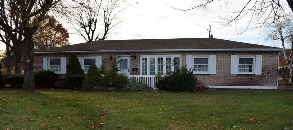 1021 Oakhurst Dr. Slatington PA 18080