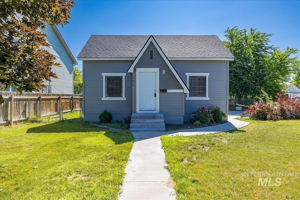 624 Fern St, Nampa, ID 83686 - photo 1