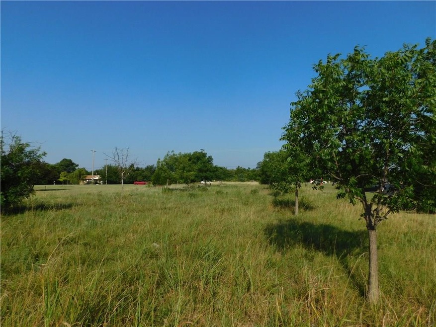 9218 S Sooner Rd, Oklahoma City, OK 73165 - photo 1