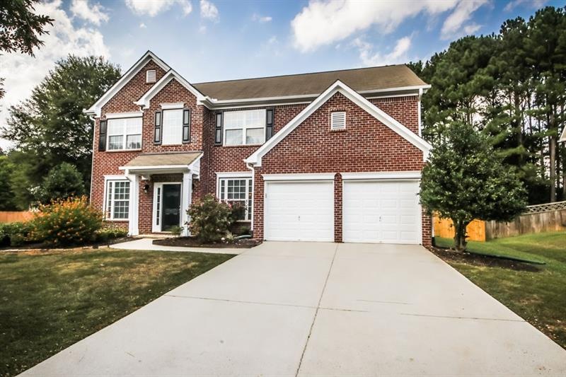 Beautiful 2 story brick front