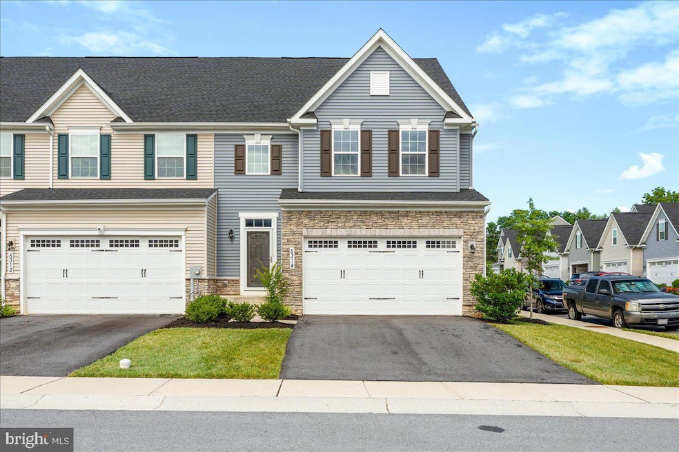 5314 Crape Myrtle Dr, Frederick, MD 21703 - photo 1