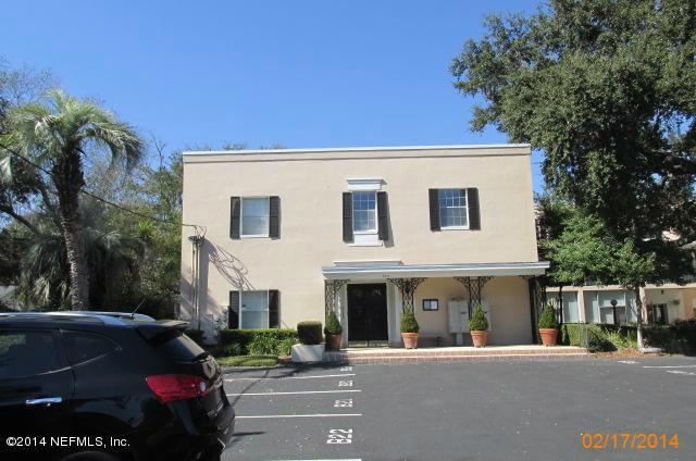 The Avenues unit C-29, Jacksonville, FL 32205 - photo 1