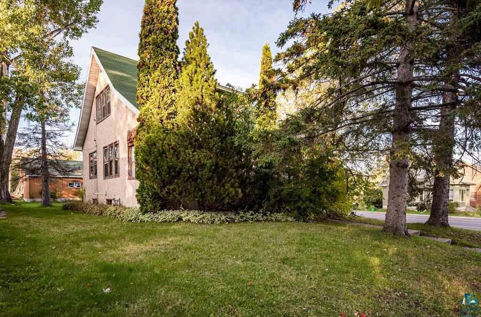 5131 Tioga St, Duluth, MN 55804 - photo 1