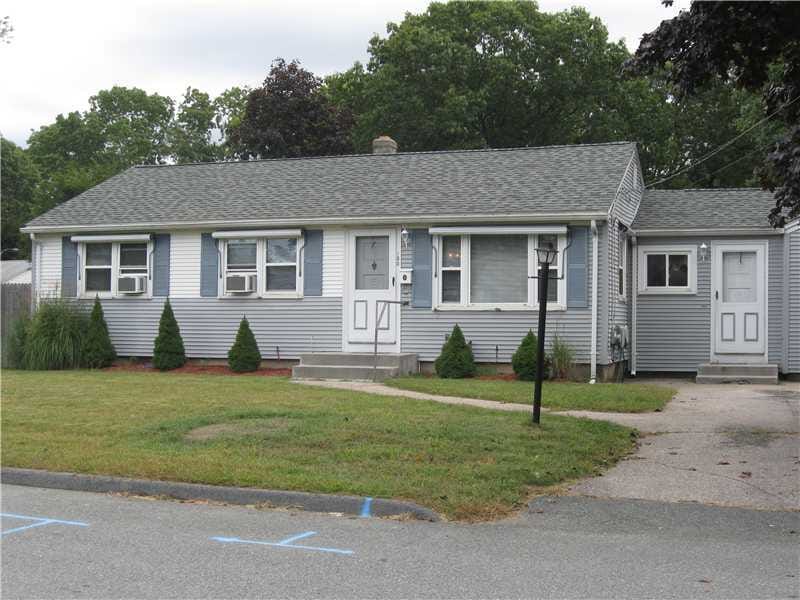 130 Dickens St, Warwick, RI 02886 - photo 1