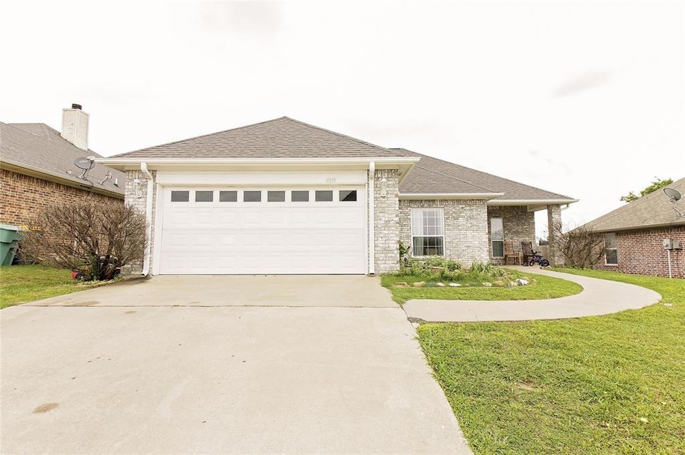 4819 Hilre Dr, Sherman, TX 75092 - photo 1