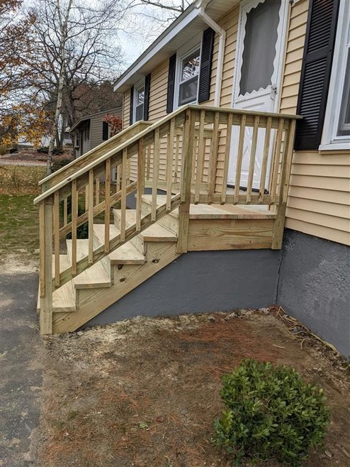 9 Cambridge Rd, Nashua, NH 03062 - photo 1