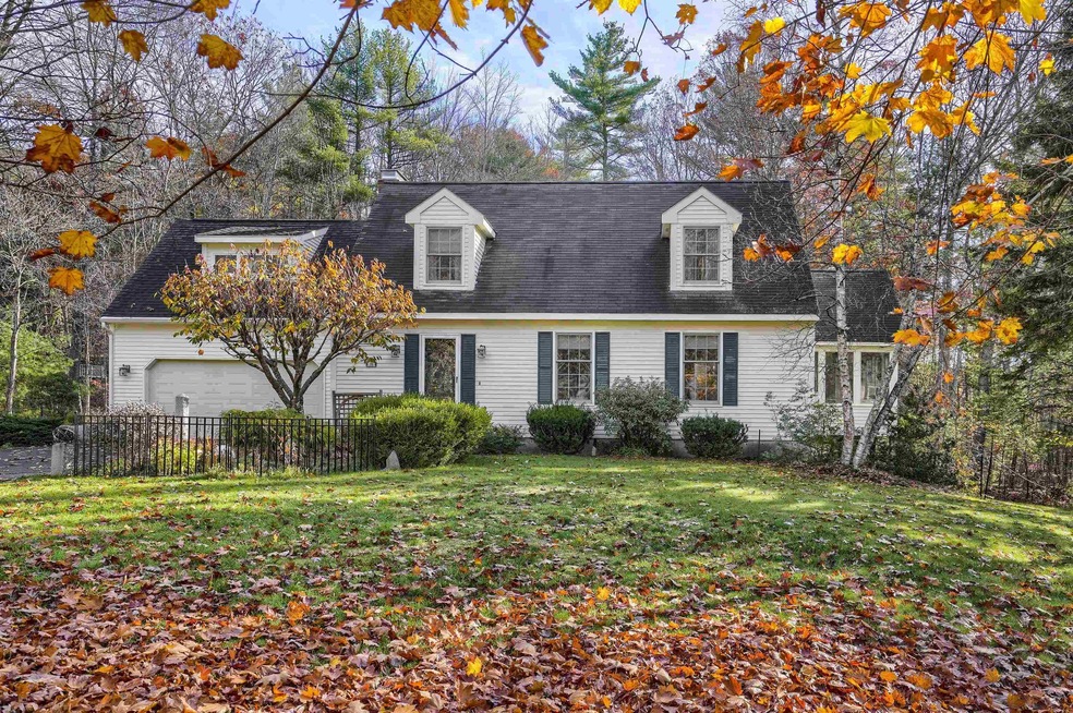 78 Grafton Dr, Bedford, NH 03110 - photo 1