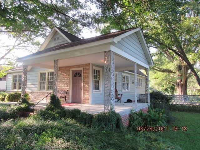 290 College St, Royston, GA 30662 - photo 1