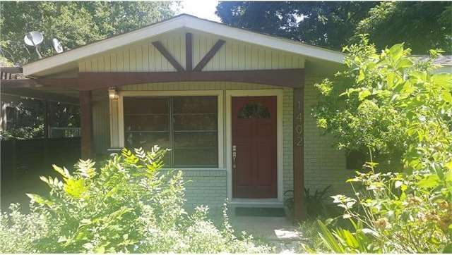 Front entry with covered porch