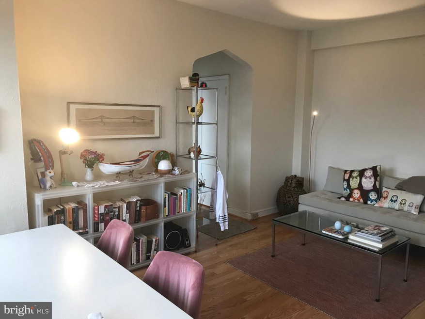 Swarthmore Condos unit 804, Washington, DC 20037 - photo 1