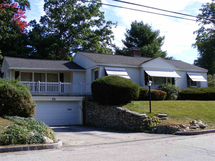 55 Mayflower Dr, Manchester, NH 03104 - photo 1