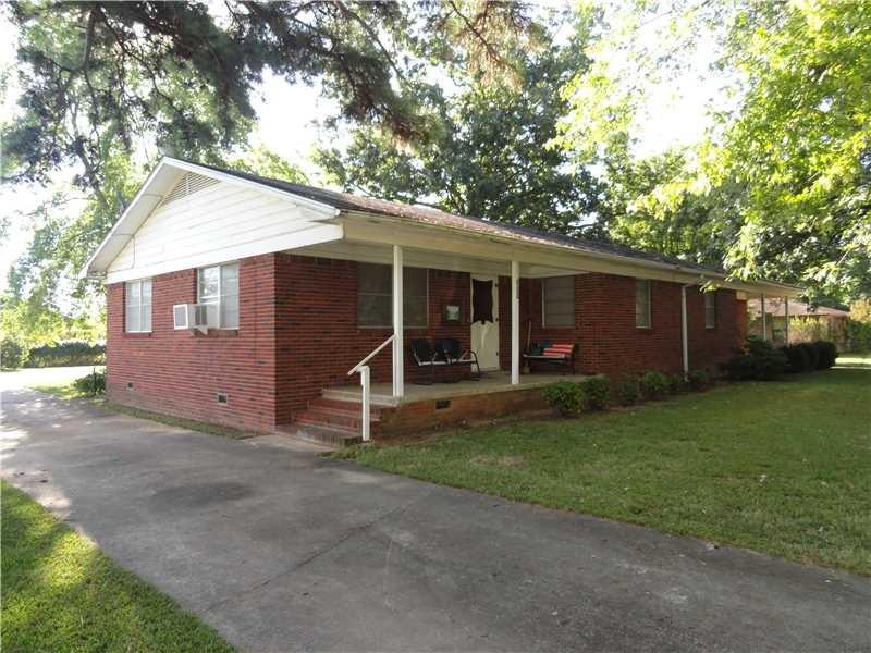 295 & 300 N Center St, Elkins, AR 72727 - photo 1