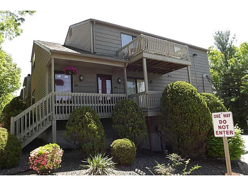 2709 Pinewood Dr, Smithfield, RI 02917 - photo 1