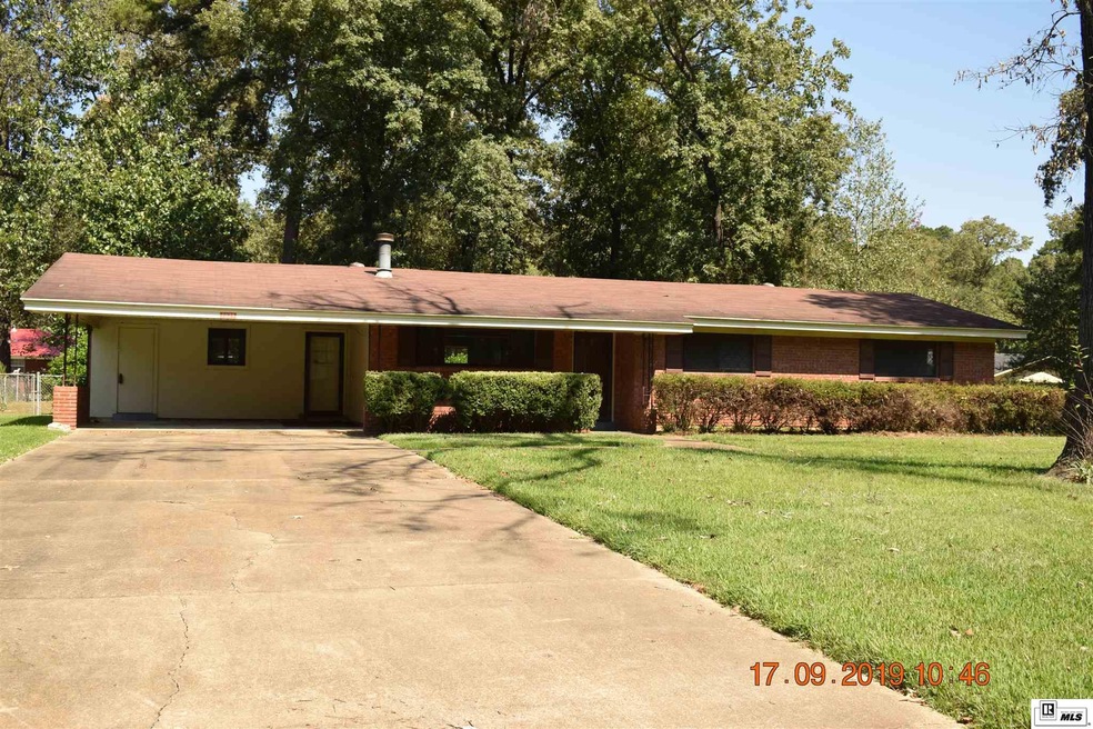 2029 Saturn Dr, Bastrop, LA 71220 - photo 1