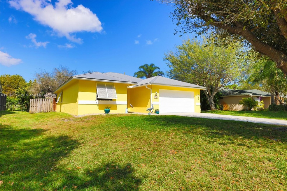 Welcome home! CBS home w/metal roof.