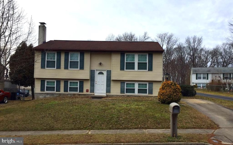 216 Compass Rd, Essex, MD 21221 - photo 1