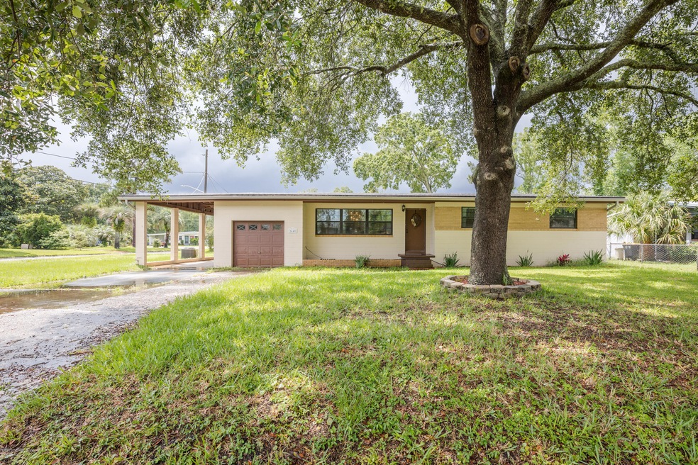 2440 Provost Rd E, Jacksonville, FL 32216 - photo 1