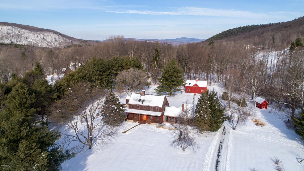 1 15 Maple View-105