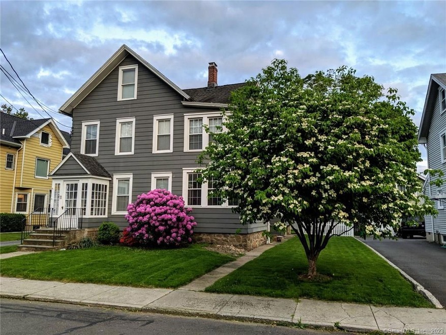 11 Myrtle St unit 2, Norwalk, CT 06855 - photo 1