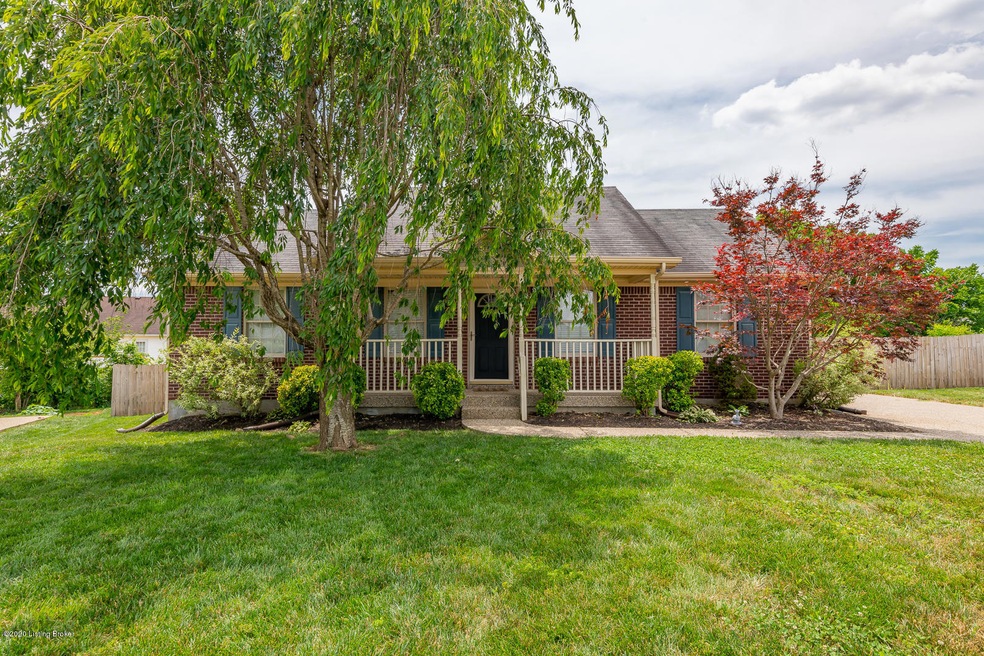 125 M G M Ct, Mount Washington, KY 40047 - photo 1