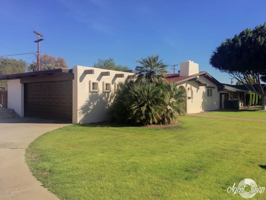 1043 N April, Mesa, AZ 85203 - photo 1