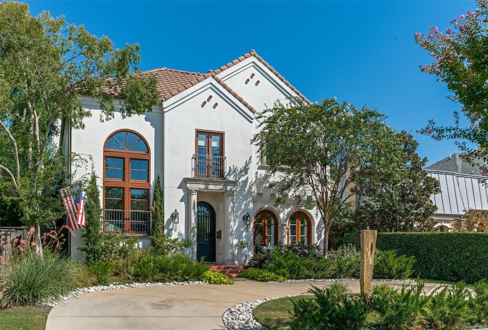 Sold • Co-Listing Agent