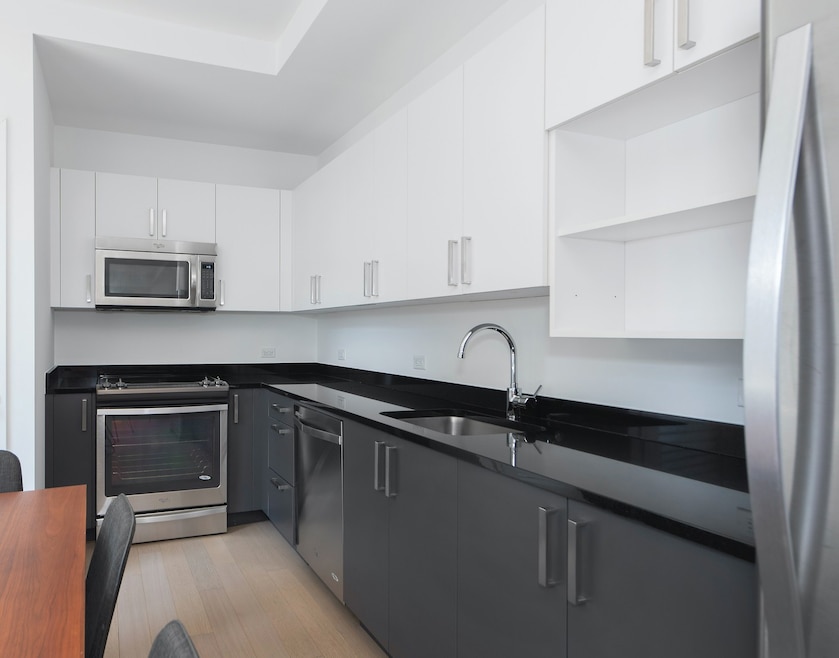 unlisted-address, New York, NY 10005 - photo 1