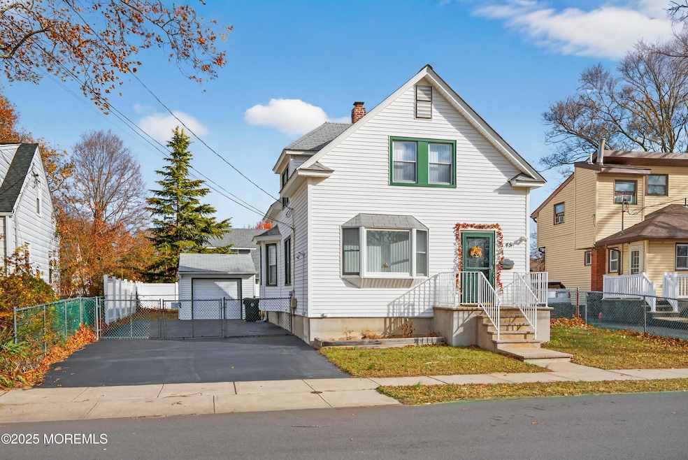 45 8th St, Keansburg, NJ 07734 - photo 1