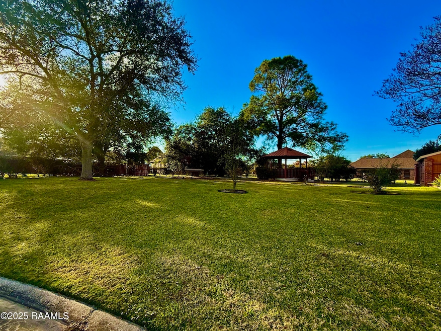 Tbd Steamboat Bend, New Iberia, LA 70563 - photo 1