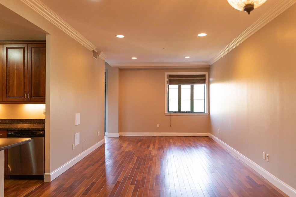 3816 Waldo Ave unit 7A, Bronx, NY 10463 - photo 1