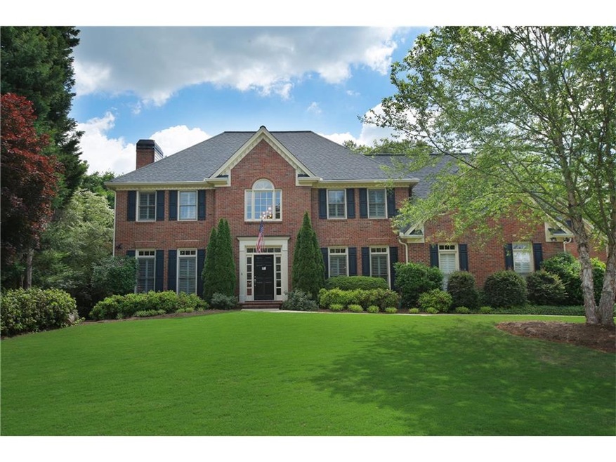 Gorgeous brick traditional on beautiful lot in Bro