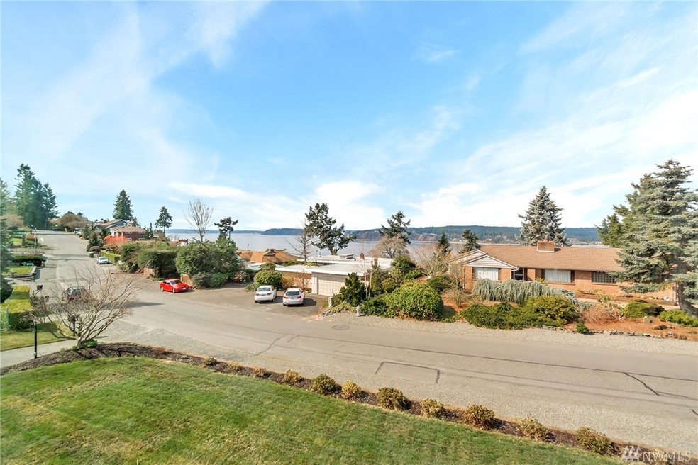 3809 Soundview Dr W, University Place, WA 98466 - photo 1