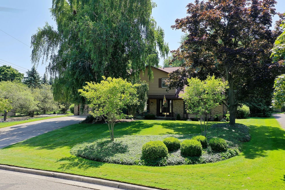 4219 Shady Hill Ln, Lansing, MI 48917 - photo 1