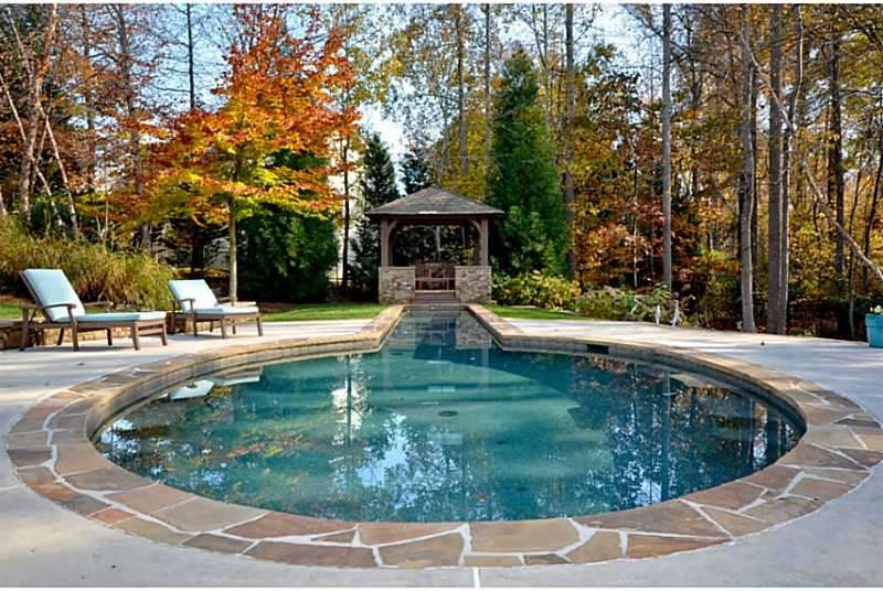 Swimming Pool/Hot Tub/Sauna. Relax by your own pri