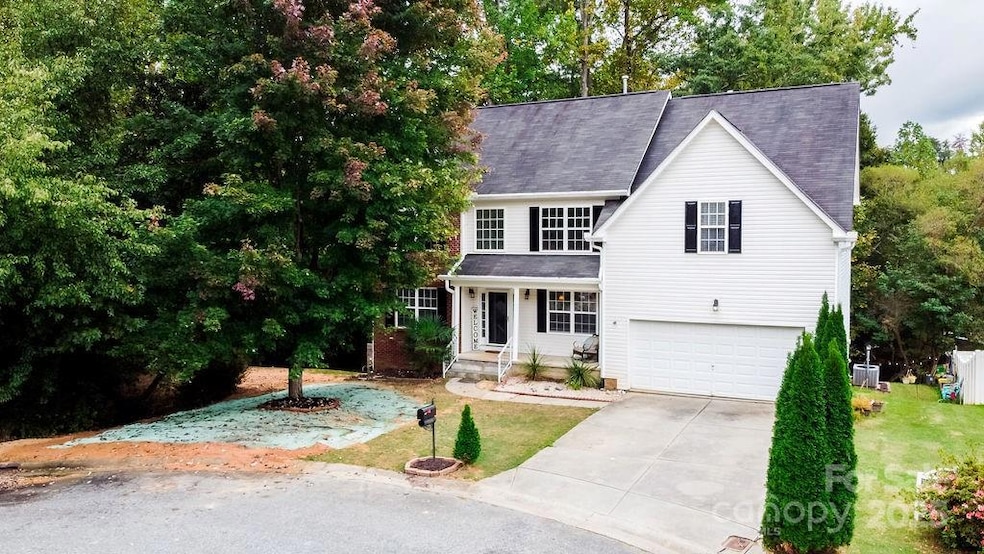 Pending $410,000 • Co-Listing Agent