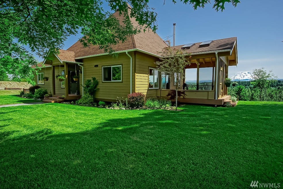 16122 Lemuria Ln SE, Yelm, WA 98597 - photo 1