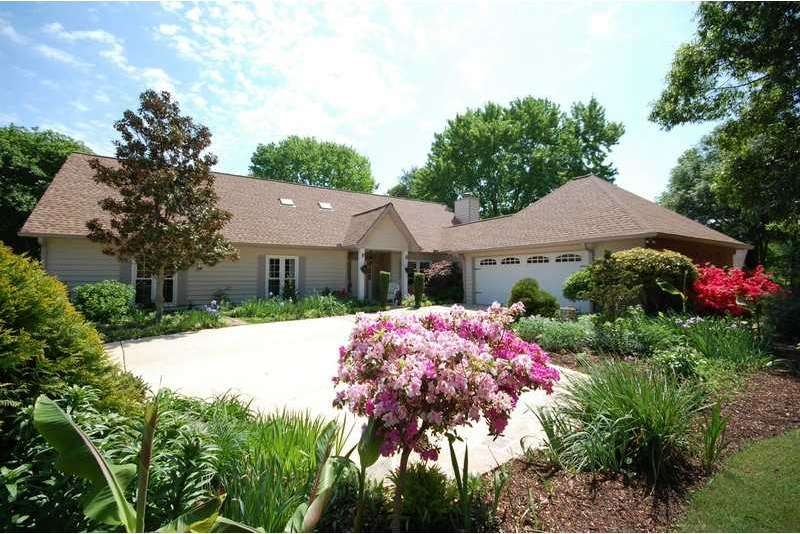 Exterior Front. Welcome Home To Saddle Creek! Your