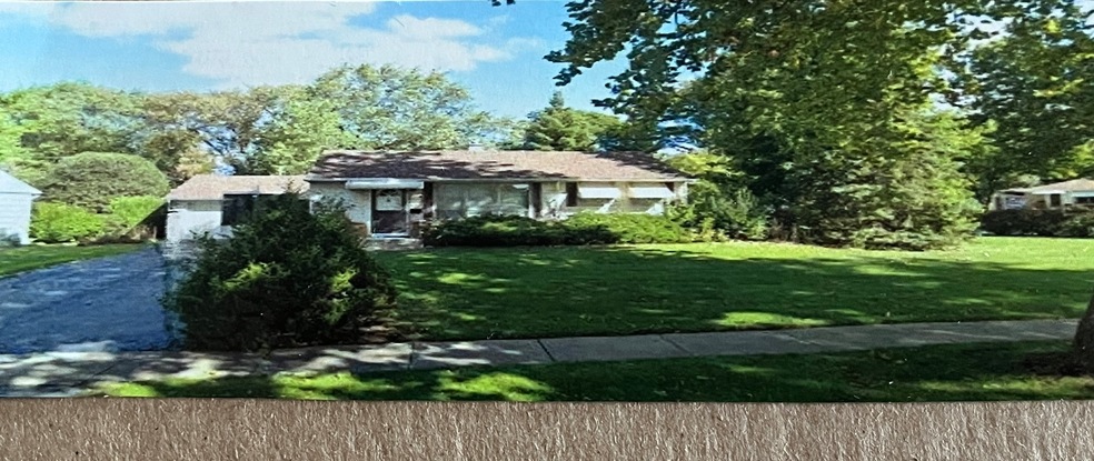 2900 Grouse Ln, Rolling Meadows, IL 60008 - photo 1