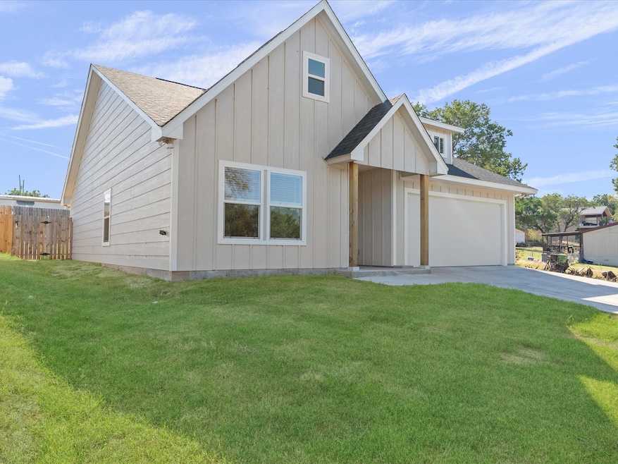 1101 Apache Ridge Rd, Granbury, TX 76048 - photo 1