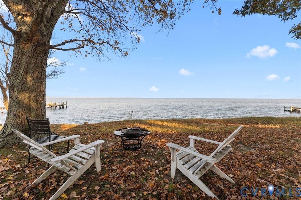 63 Bayview Ln, Hague, VA 22469 - photo 1