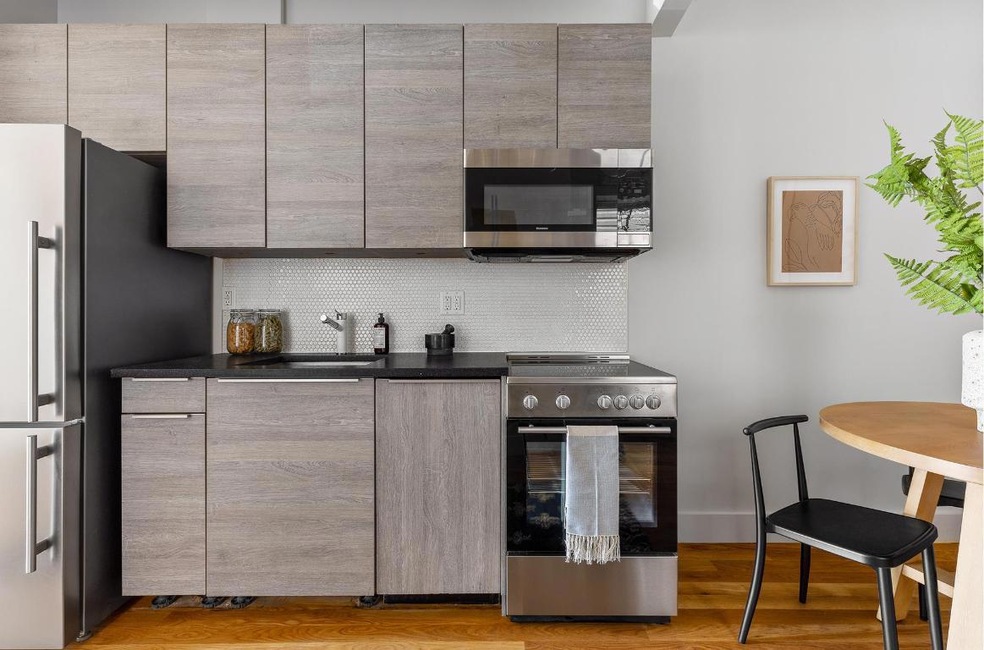 153 Chauncey St unit 1 A, Brooklyn, NY 11233 - photo 1