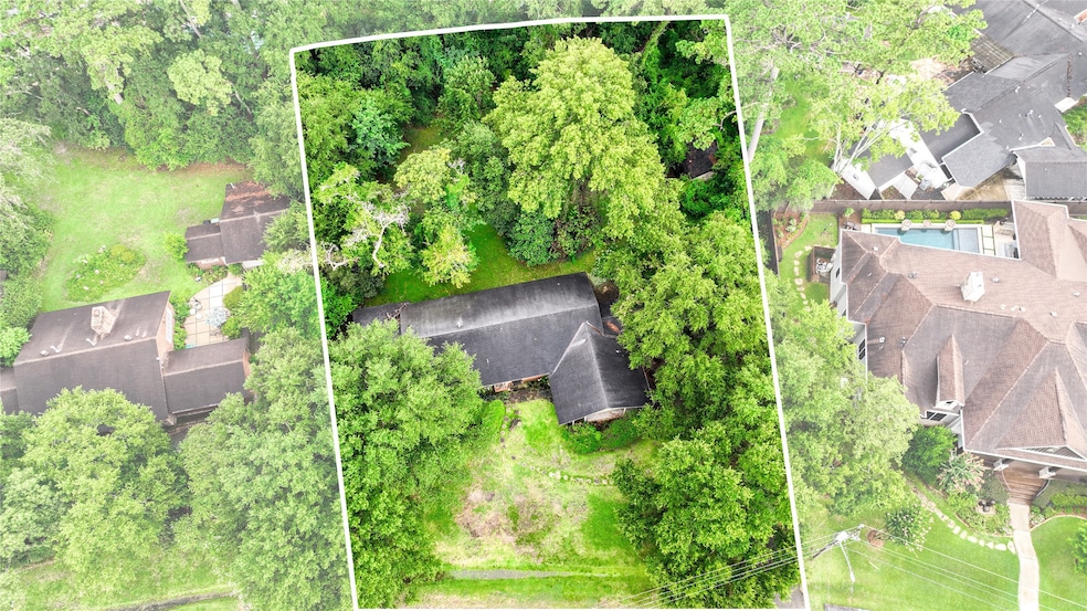 7715 Bellewood Dr, Houston, TX 77055 - photo 1