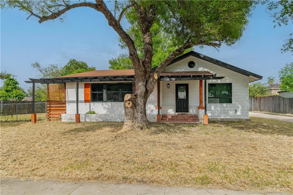 1009 S Nebraska Ave, Weslaco, TX 78596 - photo 1