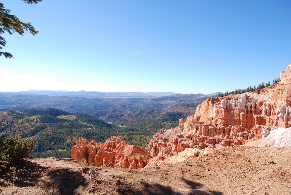 150 S Solitude Trail, Duck Creek Village, UT 84762 - photo 1